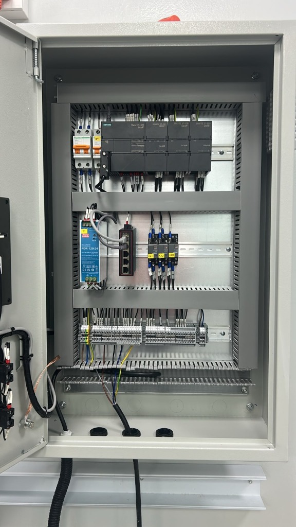Siemens Compact Automation Panel