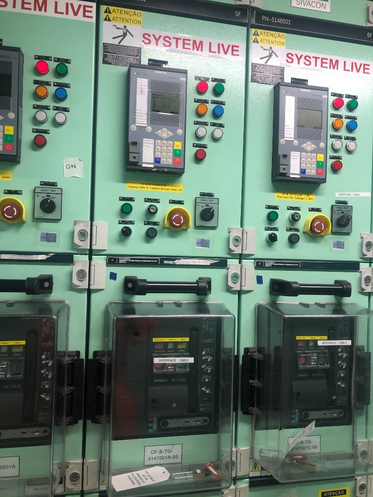 Siemens SIVACON Power Distribution & Protection Relay Switchboard