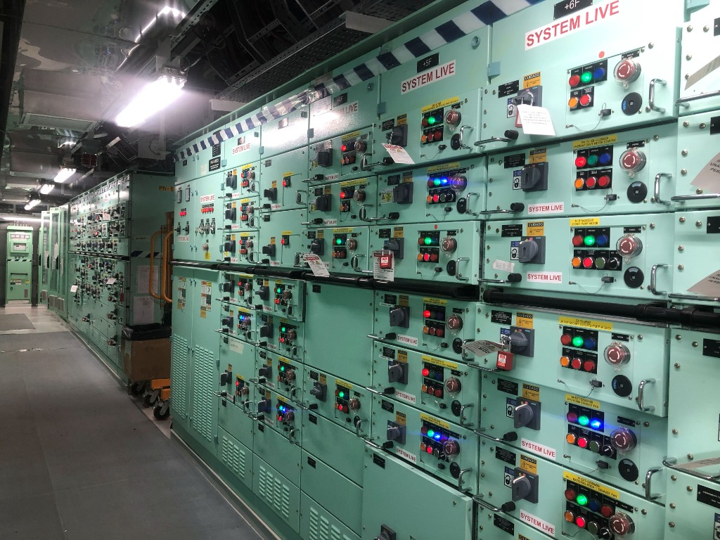 PLC Control Switchgear